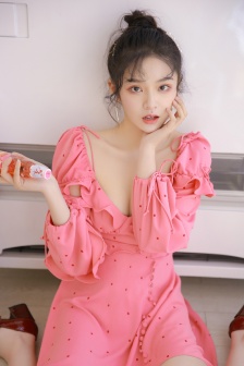 芳龄十六